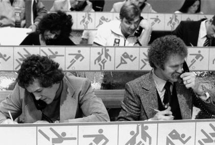 A black and white photo of Lanny McDonald and Darryl Sittler working the phones at a Special Olympics fundraiser.