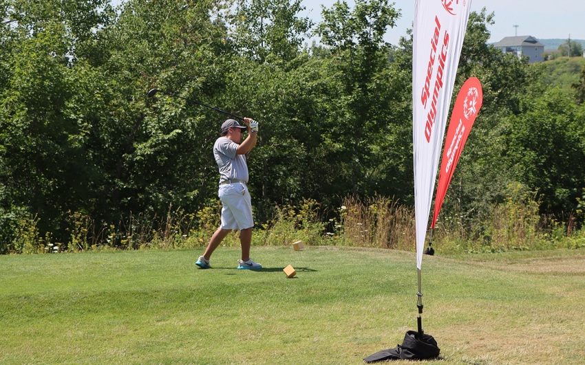 Team PEI 2026 Golf athlete, Matthew Jehn golfing