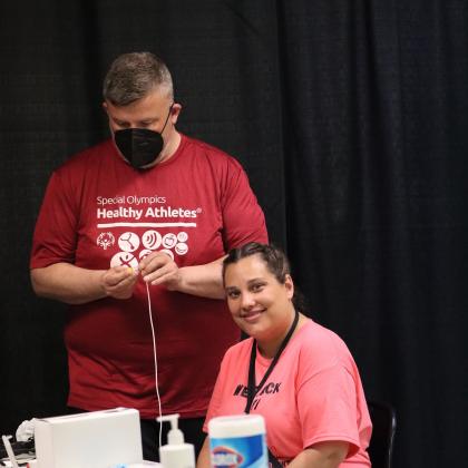 Special Olympics PEI, Healthy Athletes, Athlete with Volunteer