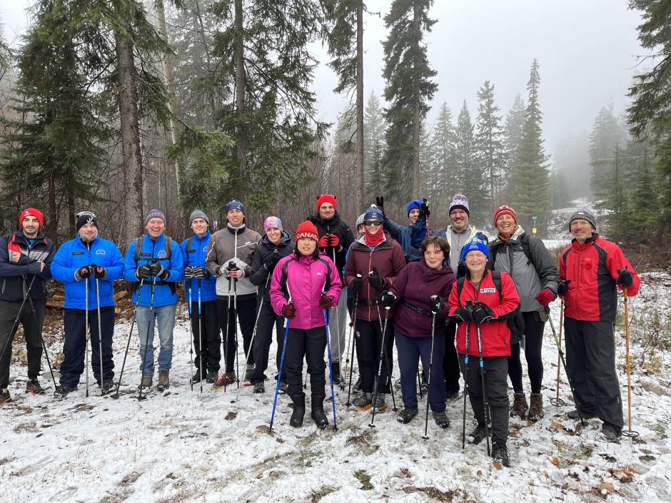 Group photo of SOBC cross country skiing athletes