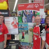 SOBC – Kelowna athlete Will Richardson and coaches Dennis Richardson and Lorena Mead supporting the campaign at their local Staples.