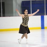 JorDen Tyson takes a bow on the ice