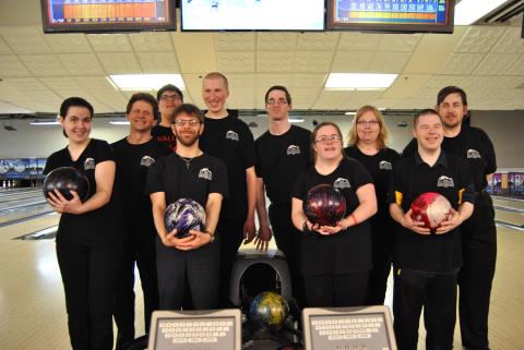 Team Alberta 10-pin bowling