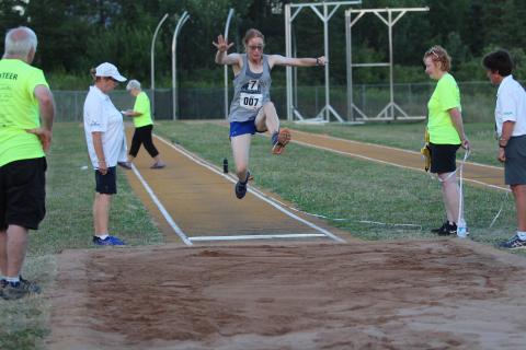 Chantal Payne running long jump at Nationals