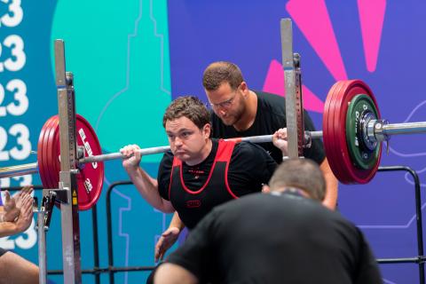 Ryan Kealey squating weights at World Games