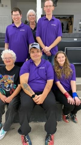 South Okanagan 5-pin bowling team group photo