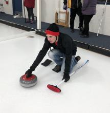 Curling Image